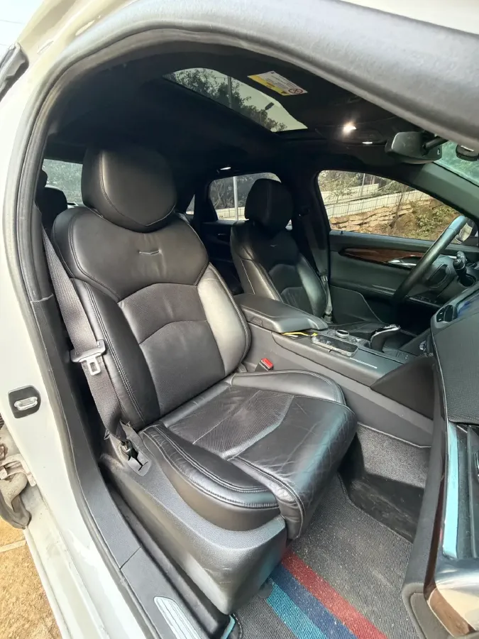 2020 Cadillac CT6 2.0T 241HP L4 10AT,autocango,china used car exporter,china ev exporter,chinese used car exporter,chinese used ev exporter