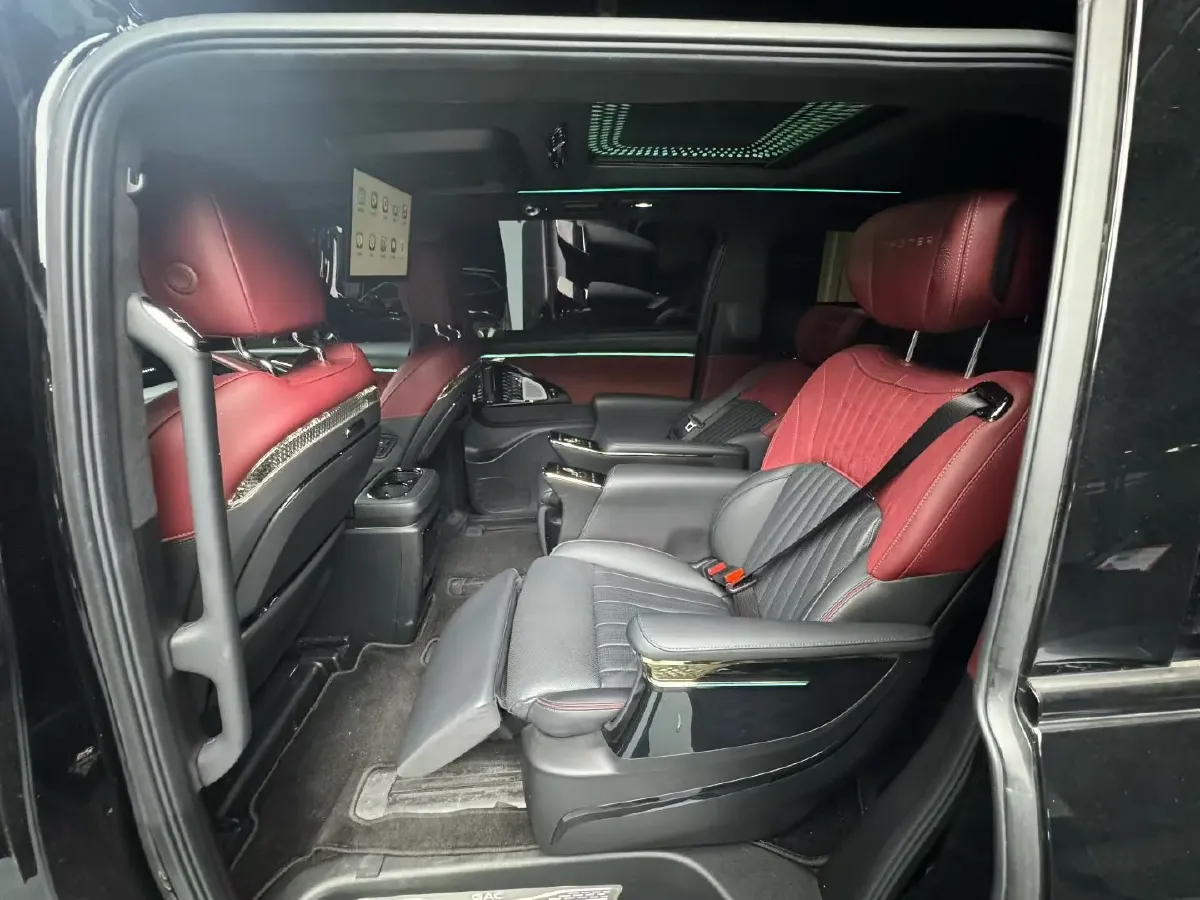 2023 GAC Trumpchi M8 2.0T 190HP L4 E-CVT Hybrid,autocango,china used car exporter,china ev exporter,chinese used car exporter,chinese used ev exporter