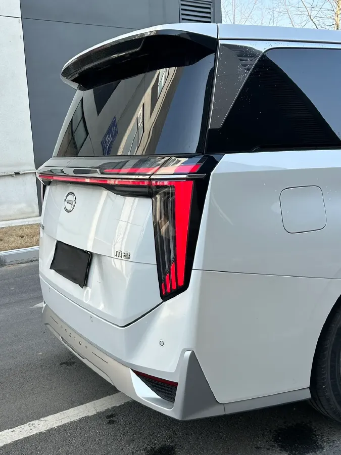 2023 GAC Trumpchi M8 2.0T 252HP L4 8AT,autocango,china used car exporter,china ev exporter,chinese used car exporter,chinese used ev exporter