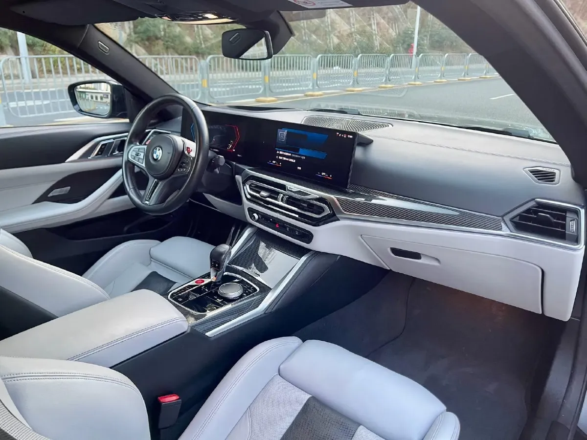 2023 BMW M4 3.0T 510HP L6 8AT,autocango,china used car exporter,china ev exporter,chinese used car exporter,chinese used ev exporter