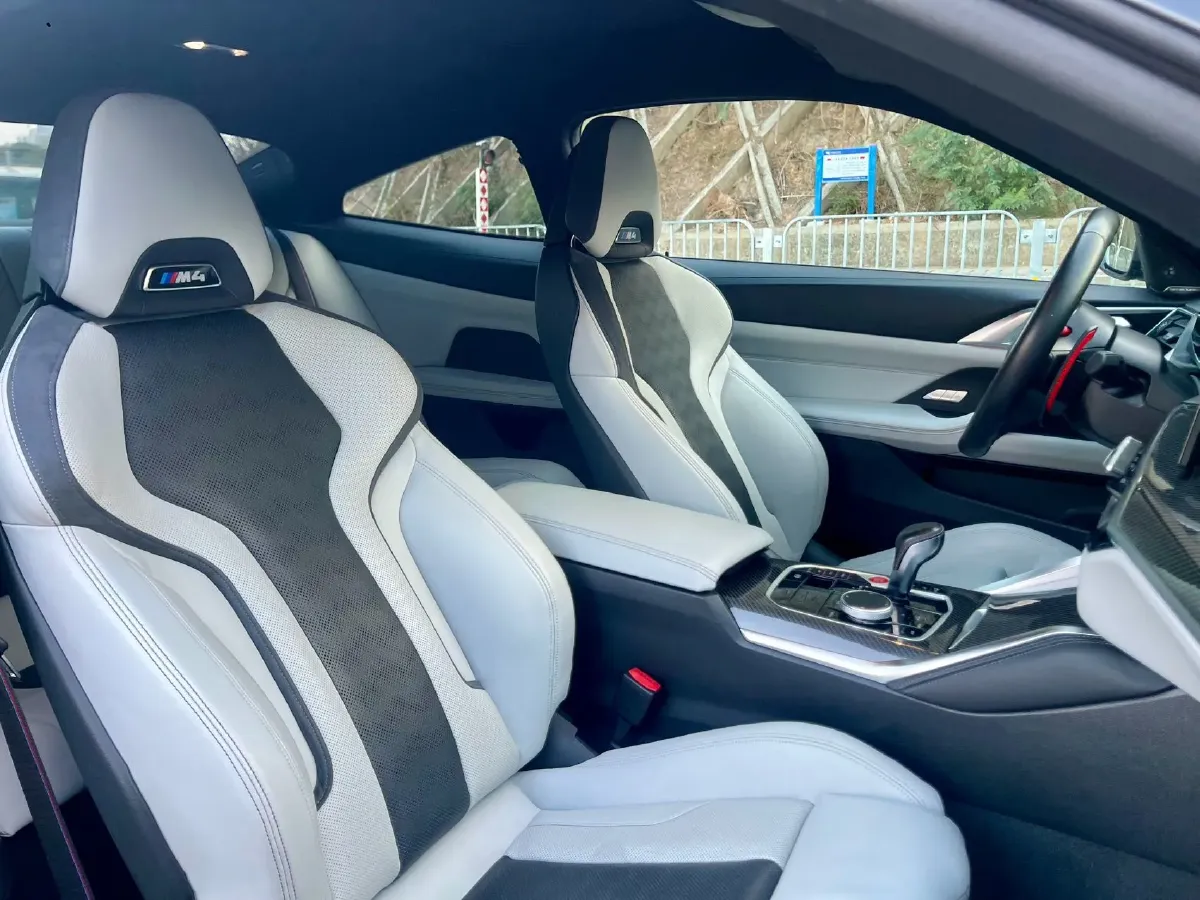 2023 BMW M4 3.0T 510HP L6 8AT,autocango,china used car exporter,china ev exporter,chinese used car exporter,chinese used ev exporter