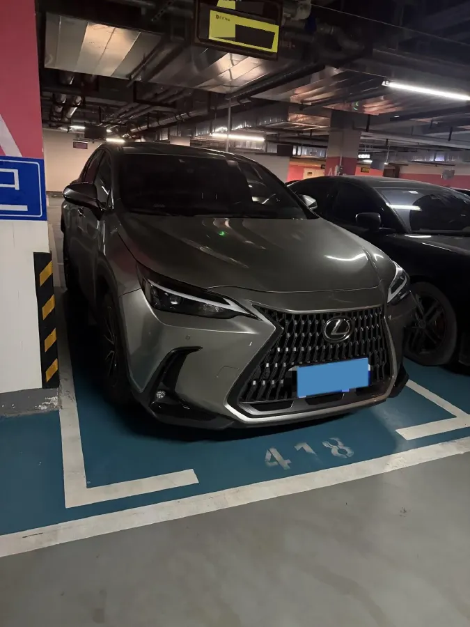 2022 Lexus NX 2.5L 192HP L4 E-CVT Hybrid,autocango,china used car exporter,china ev exporter,chinese used car exporter,chinese used ev exporter
