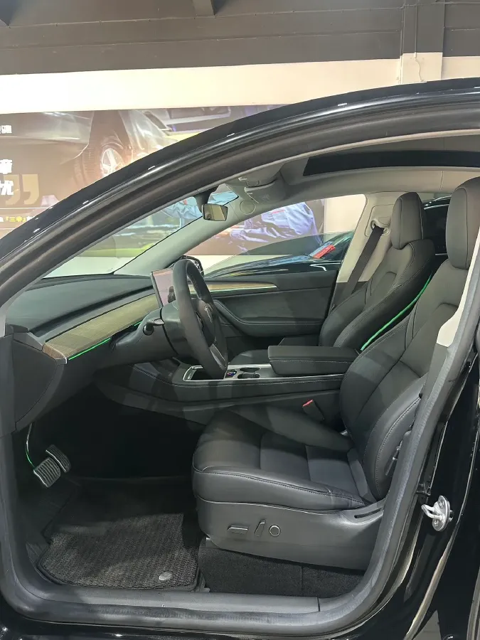 2022 Tesla Model Y BEV 60KWH,autocango,china used car exporter,china ev exporter,chinese used car exporter,chinese used ev exporter