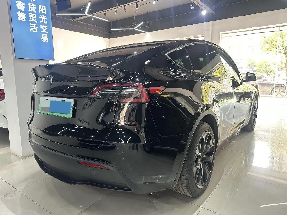 2022 Tesla Model Y BEV 60KWH,autocango,china used car exporter,china ev exporter,chinese used car exporter,chinese used ev exporter