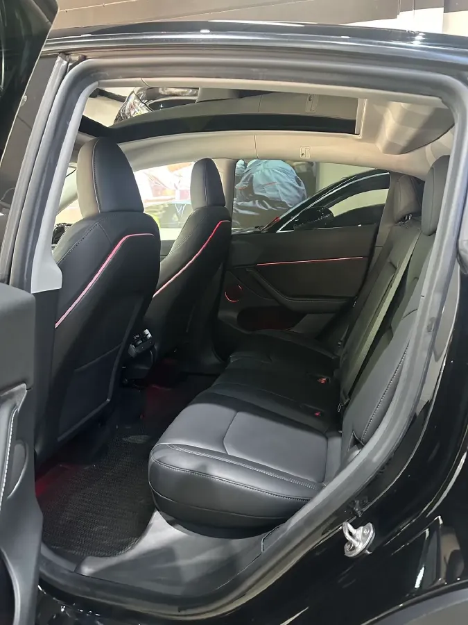 2022 Tesla Model Y BEV 60KWH,autocango,china used car exporter,china ev exporter,chinese used car exporter,chinese used ev exporter