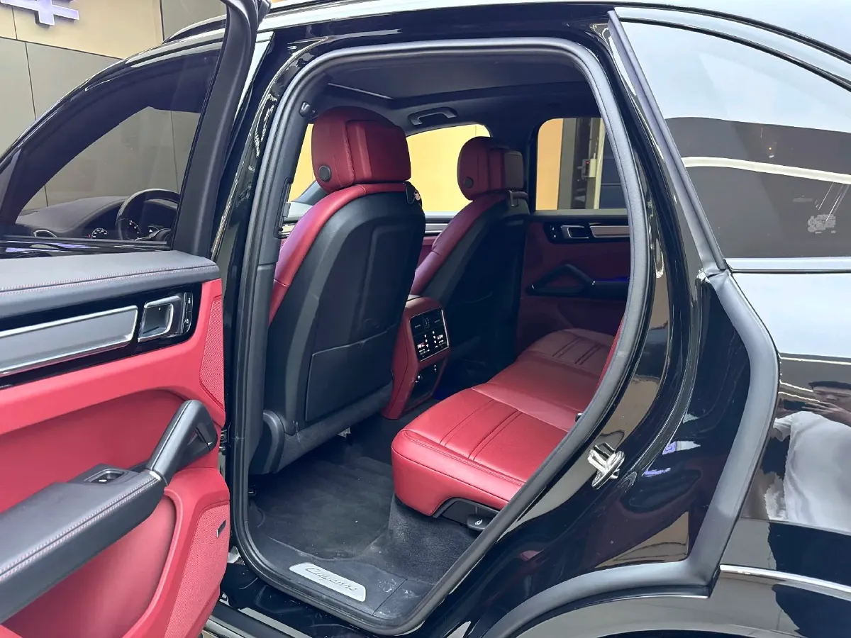 2023 Porsche Cayenne 2.9T 440HP V6 8AT,autocango,china used car exporter,china ev exporter,chinese used car exporter,chinese used ev exporter