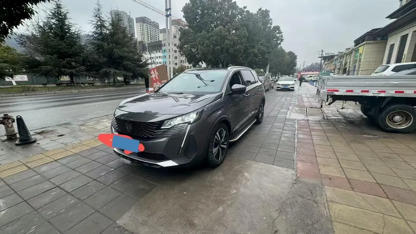 2023 Peugeot 5008 1.8T 211HP L4 8AT,autocango,china used car exporter,china ev exporter,chinese used car exporter,chinese used ev exporter