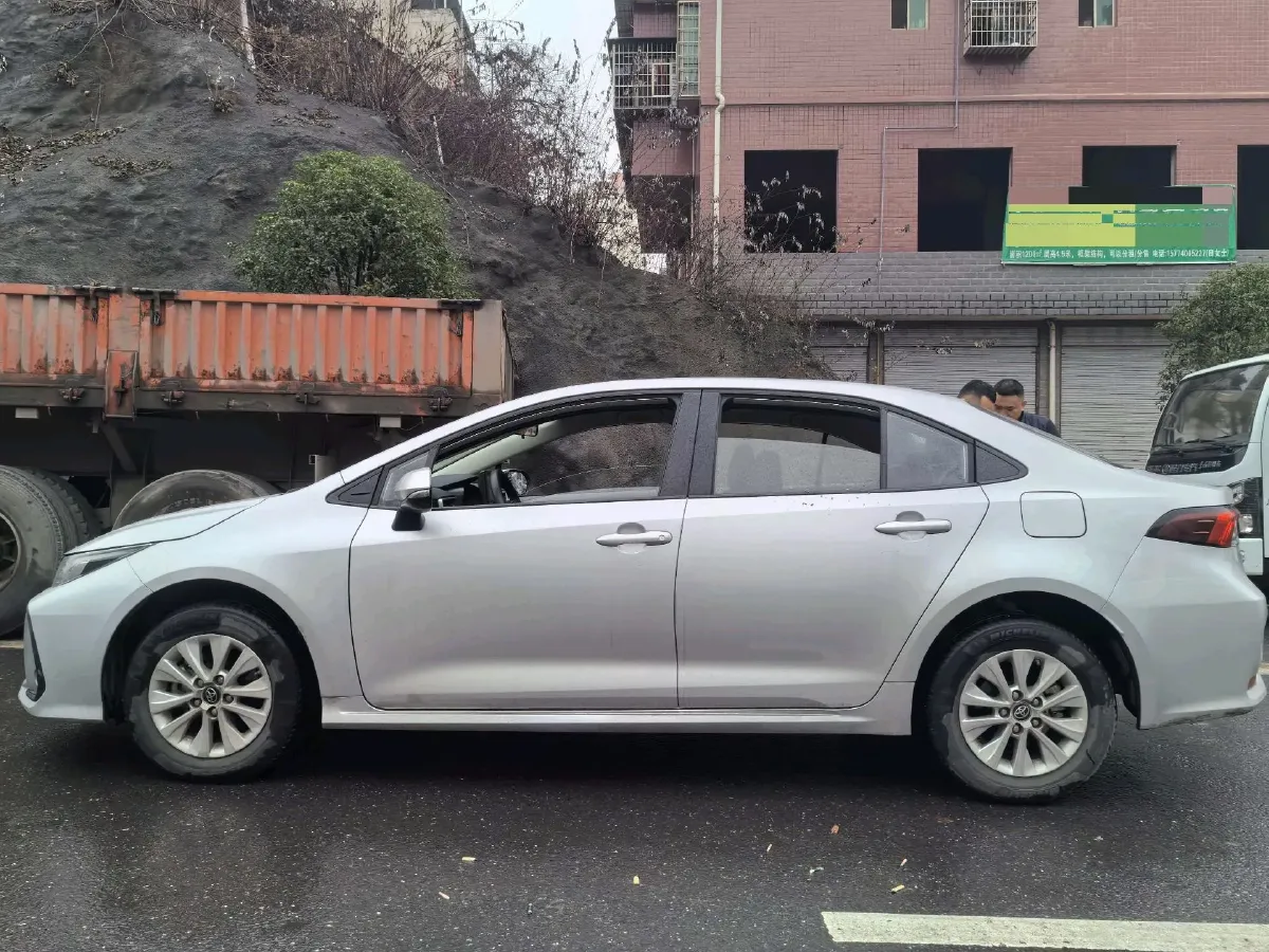 2021 Toyota Corolla 1.2T 116HP L4 CVT,autocango,china used car exporter,china ev exporter,chinese used car exporter,chinese used ev exporter