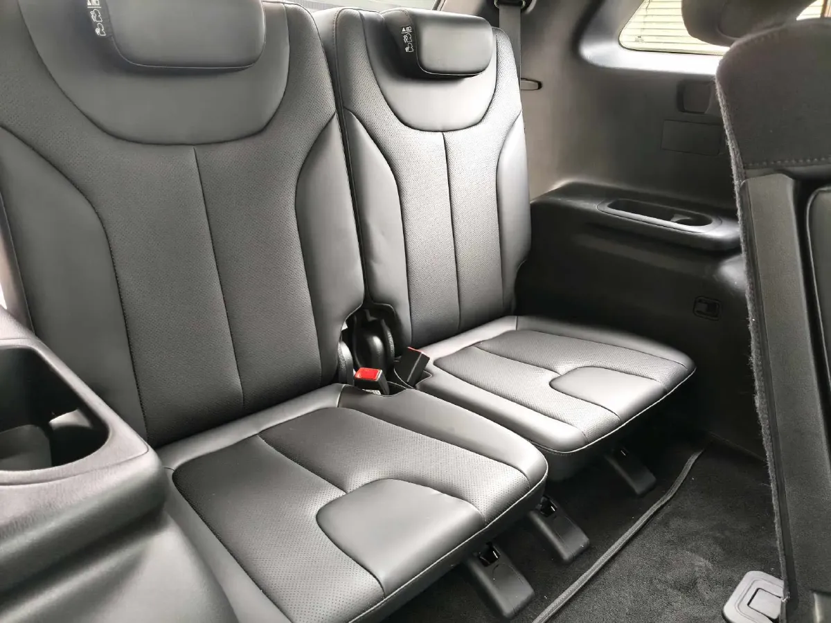 2019 Hyundai Santafe 2.0T 240HP L4 8AT,autocango,china used car exporter,china ev exporter,chinese used car exporter,chinese used ev exporter