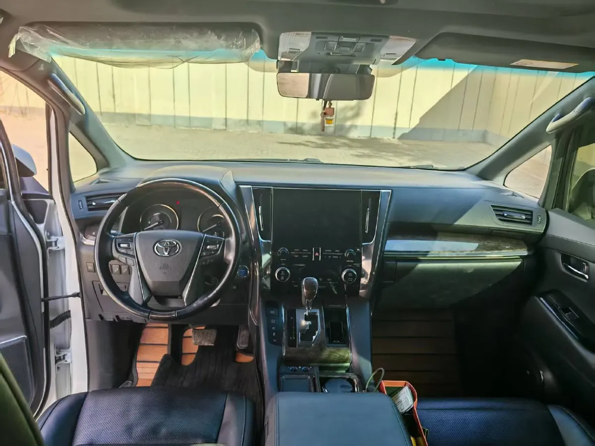 2021 Toyota Alphard 2.5L 117HP L4 E-CVT Hybrid,autocango,china used car exporter,china ev exporter,chinese used car exporter,chinese used ev exporter