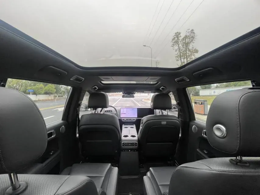 2024 Land Rover Range Rover Evoque 1.5T 200HP L3 8AT PHEV 15.5KWH,autocango,china used car exporter,china ev exporter,chinese used car exporter,chinese used ev exporter