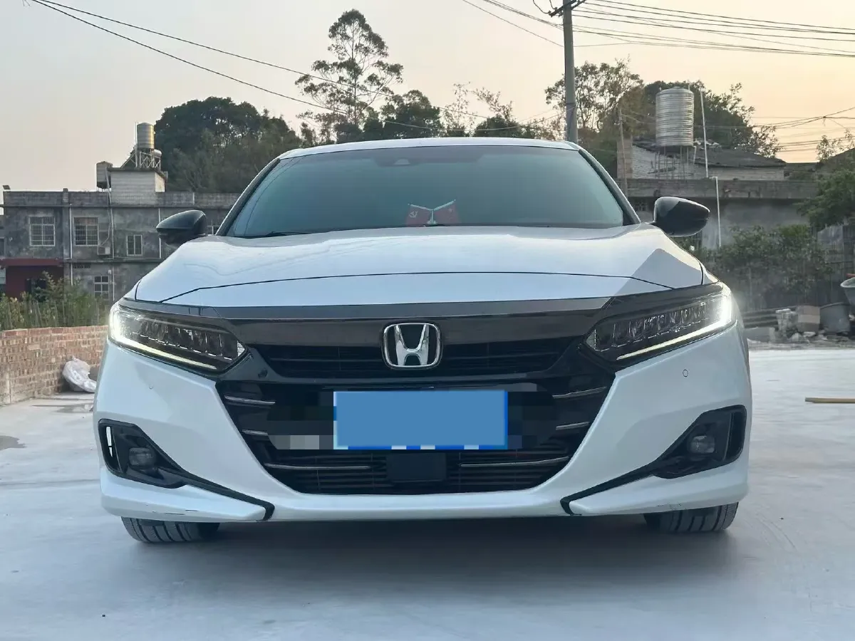 2022 Honda Accord 1.5T 194HP L4 CVT,autocango,china used car exporter,china ev exporter,chinese used car exporter,chinese used ev exporter