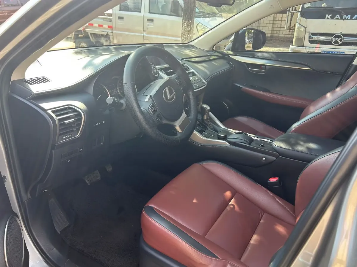 2015 Lexus NX 2.0L 150HP L4 CVT,autocango,china used car exporter,china ev exporter,chinese used car exporter,chinese used ev exporter