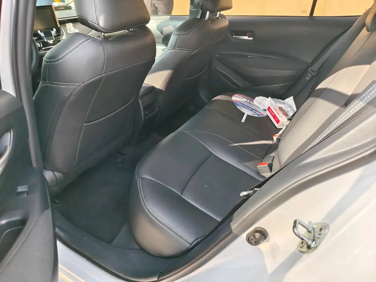 2021 Toyota Corolla 1.2T 116HP L4 CVT,autocango,china used car exporter,china ev exporter,chinese used car exporter,chinese used ev exporter