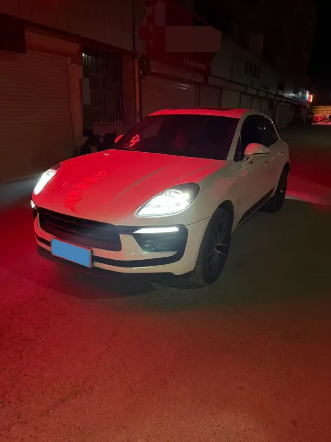 2024 Porsche Macan 2.0T 265HP L4 7DCT,autocango,china used car exporter,china ev exporter,chinese used car exporter,chinese used ev exporter