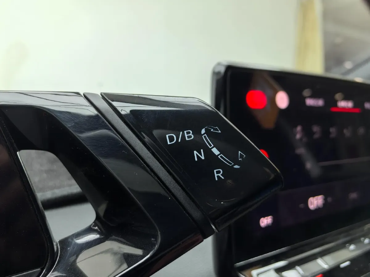 2023 Volkswagen ID.3 BEV 52.8KWH,autocango,china used car exporter,china ev exporter,chinese used car exporter,chinese used ev exporter