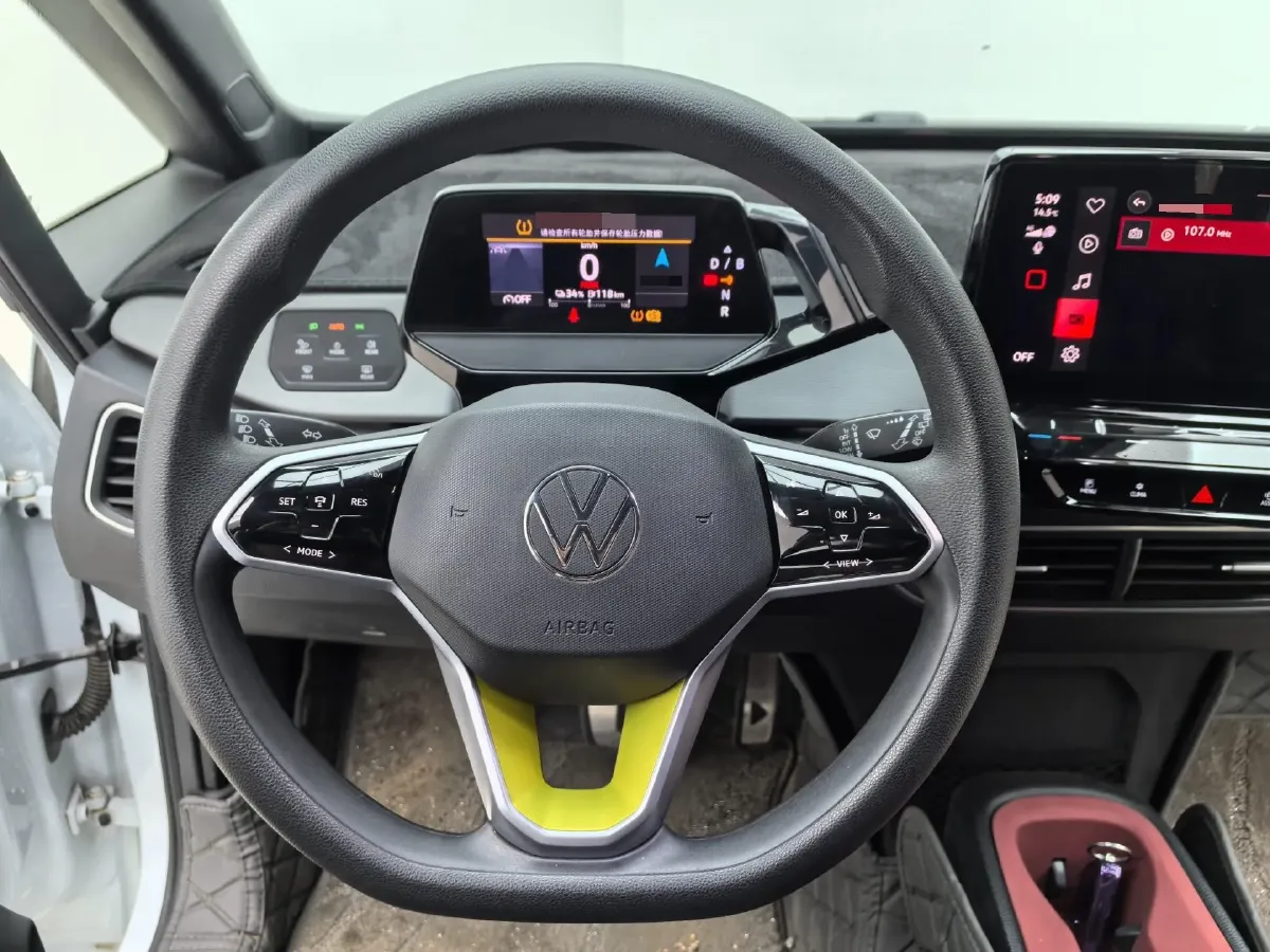 2023 Volkswagen ID.3 BEV 52.8KWH,autocango,china used car exporter,china ev exporter,chinese used car exporter,chinese used ev exporter