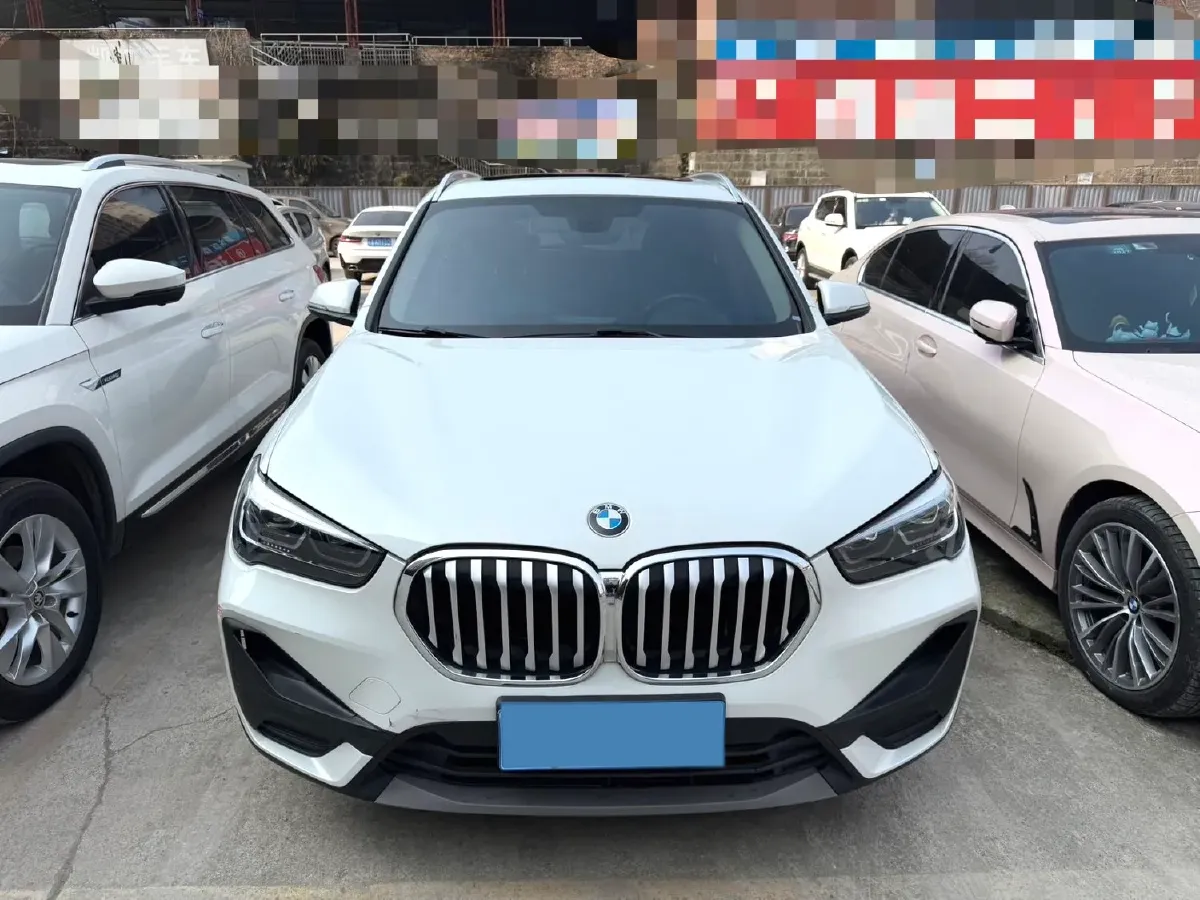 2020 BMW X1 1.5T 140HP L3 7DCT,autocango,china used car exporter,china ev exporter,chinese used car exporter,chinese used ev exporter