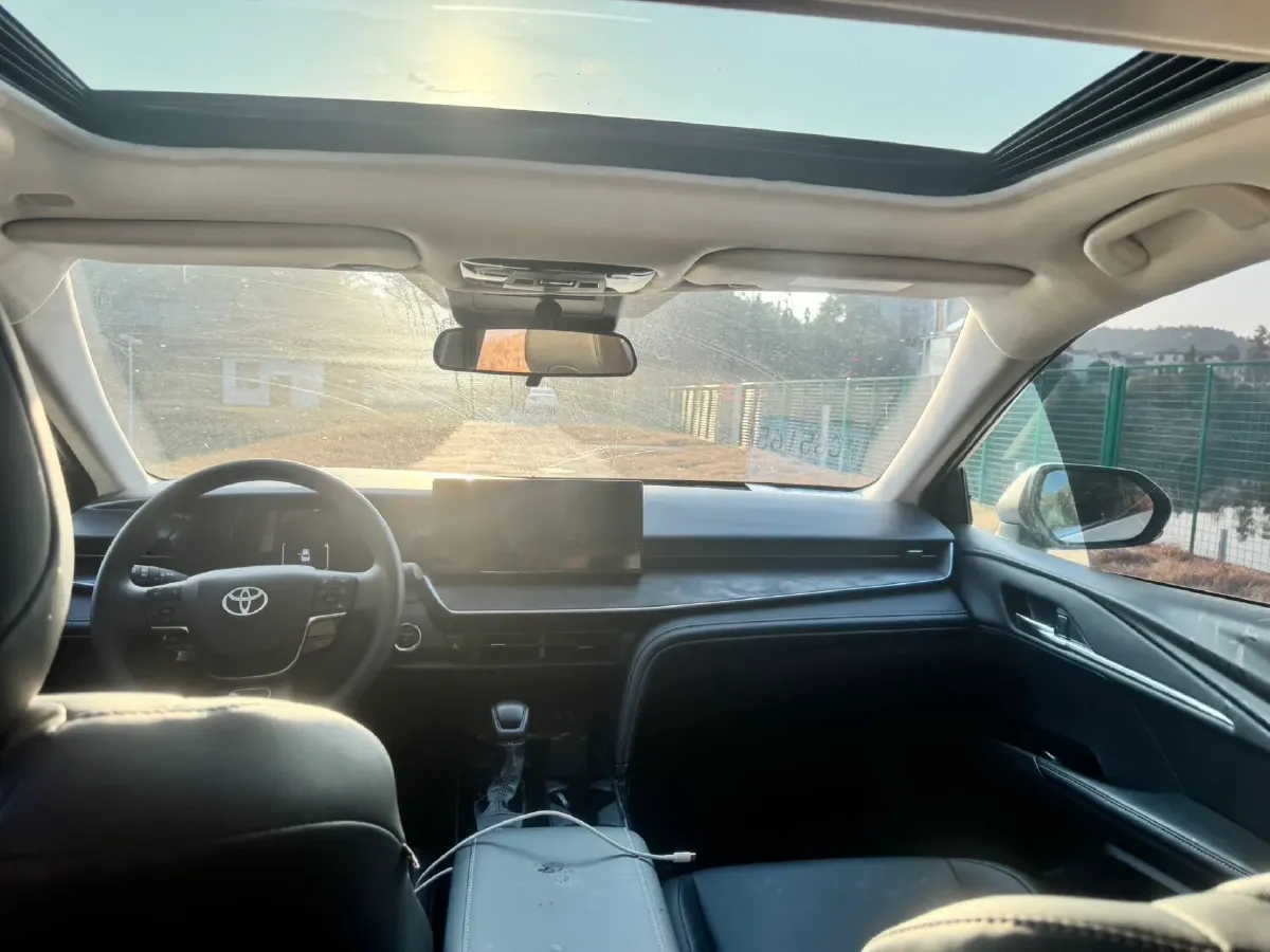 2024 Toyota Camry 2.0L 152HP L4 E-CVT Hybrid,autocango,china used car exporter,china ev exporter,chinese used car exporter,chinese used ev exporter