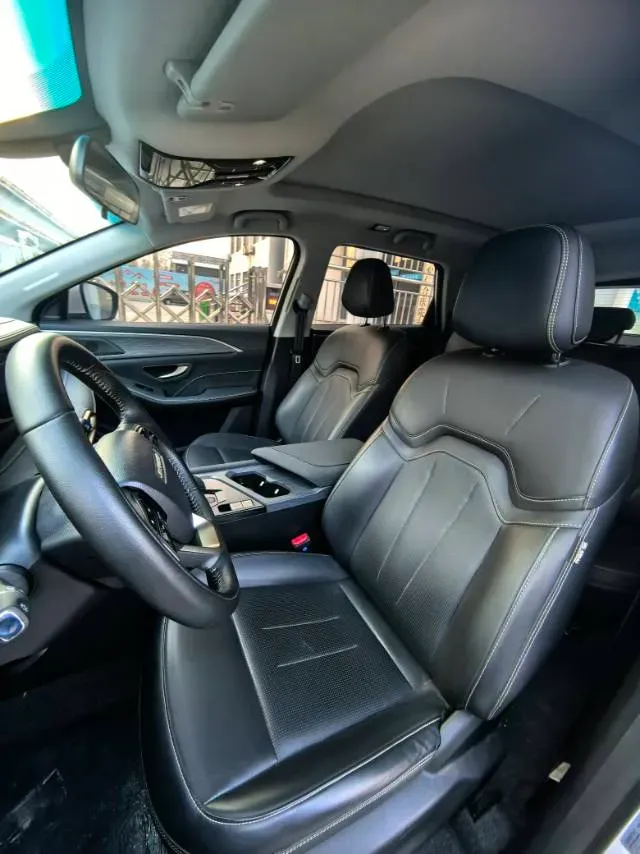 2024 Jetour X90 Plus 1.6T 197HP L4 7DCT,autocango,china used car exporter,china ev exporter,chinese used car exporter,chinese used ev exporter