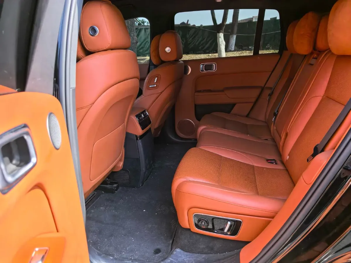 2024 Li L8 Range Extended 154HP REEV 42.8KWH,autocango,china used car exporter,china ev exporter,chinese used car exporter,chinese used ev exporter