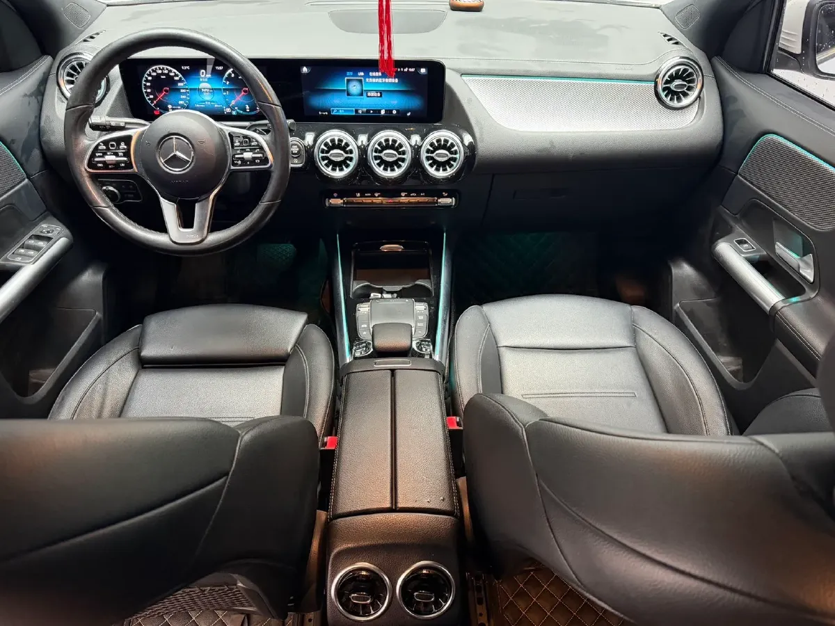 2022 Mercedes-Benz GLA Class 1.3T 163HP L4 7DCT,autocango,china used car exporter,china ev exporter,chinese used car exporter,chinese used ev exporter