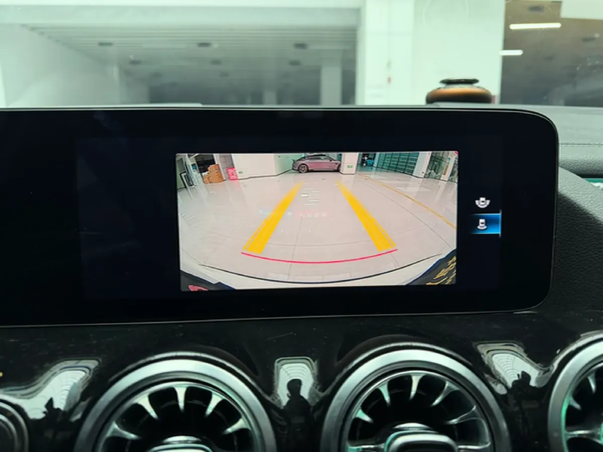 2022 Mercedes-Benz GLA Class 1.3T 163HP L4 7DCT,autocango,china used car exporter,china ev exporter,chinese used car exporter,chinese used ev exporter