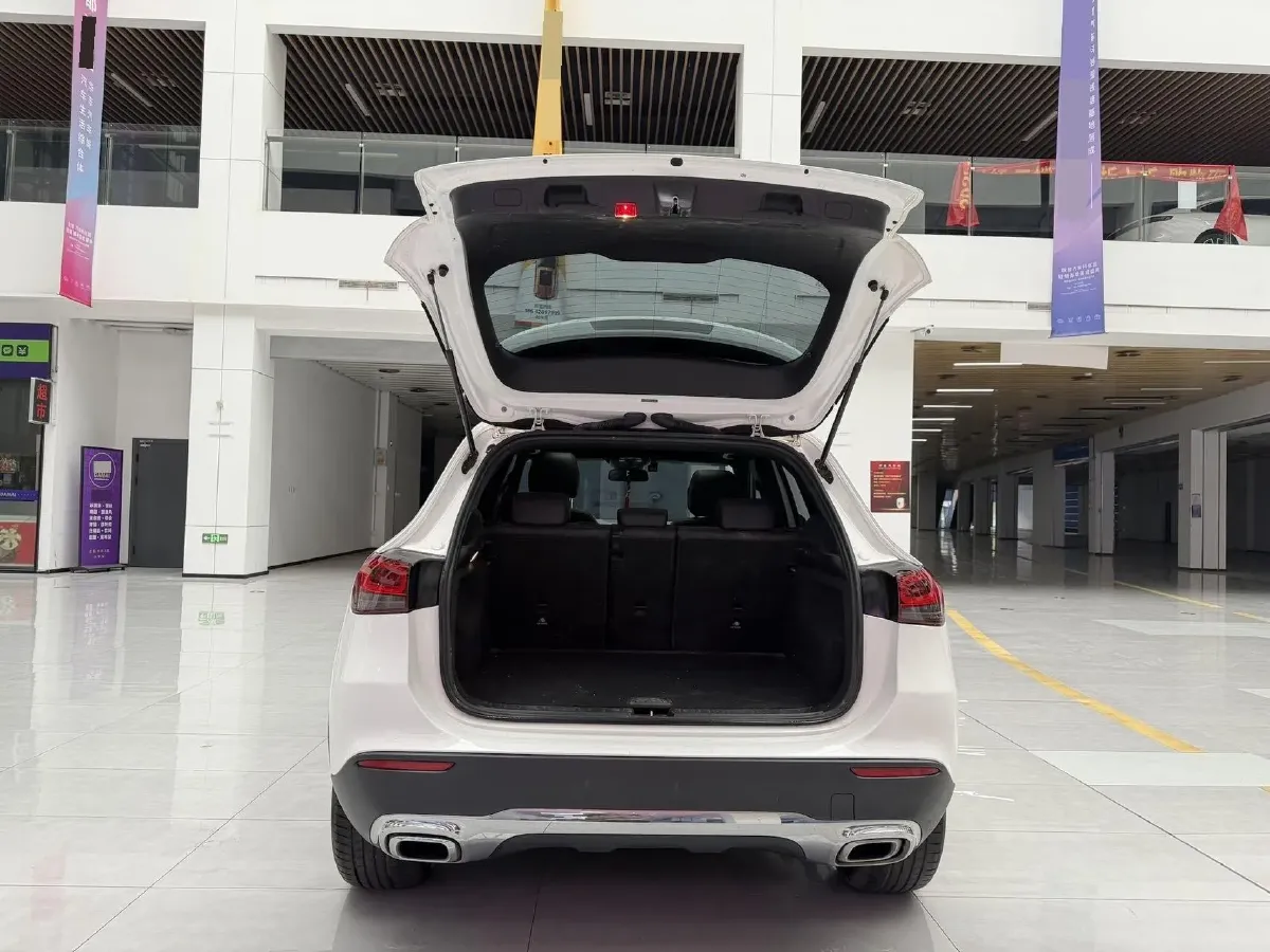 2022 Mercedes-Benz GLA Class 1.3T 163HP L4 7DCT,autocango,china used car exporter,china ev exporter,chinese used car exporter,chinese used ev exporter