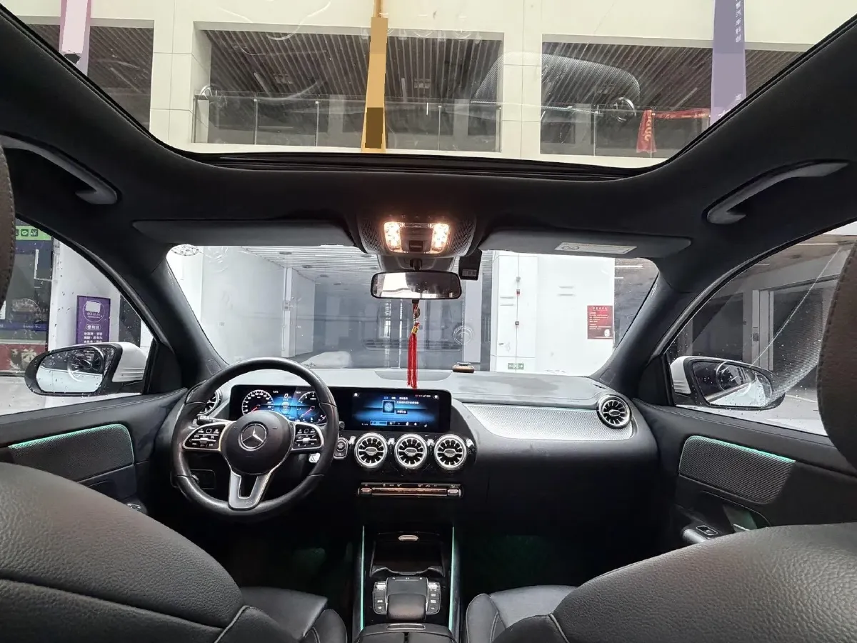 2022 Mercedes-Benz GLA Class 1.3T 163HP L4 7DCT,autocango,china used car exporter,china ev exporter,chinese used car exporter,chinese used ev exporter