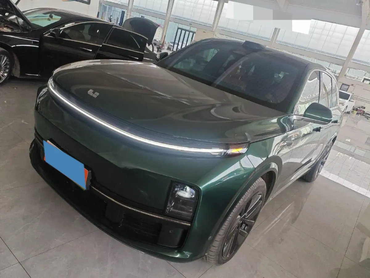 2023 Li L7 Range Extended 154HP REEV 40.9KWH,autocango,china used car exporter,china ev exporter,chinese used car exporter,chinese used ev exporter