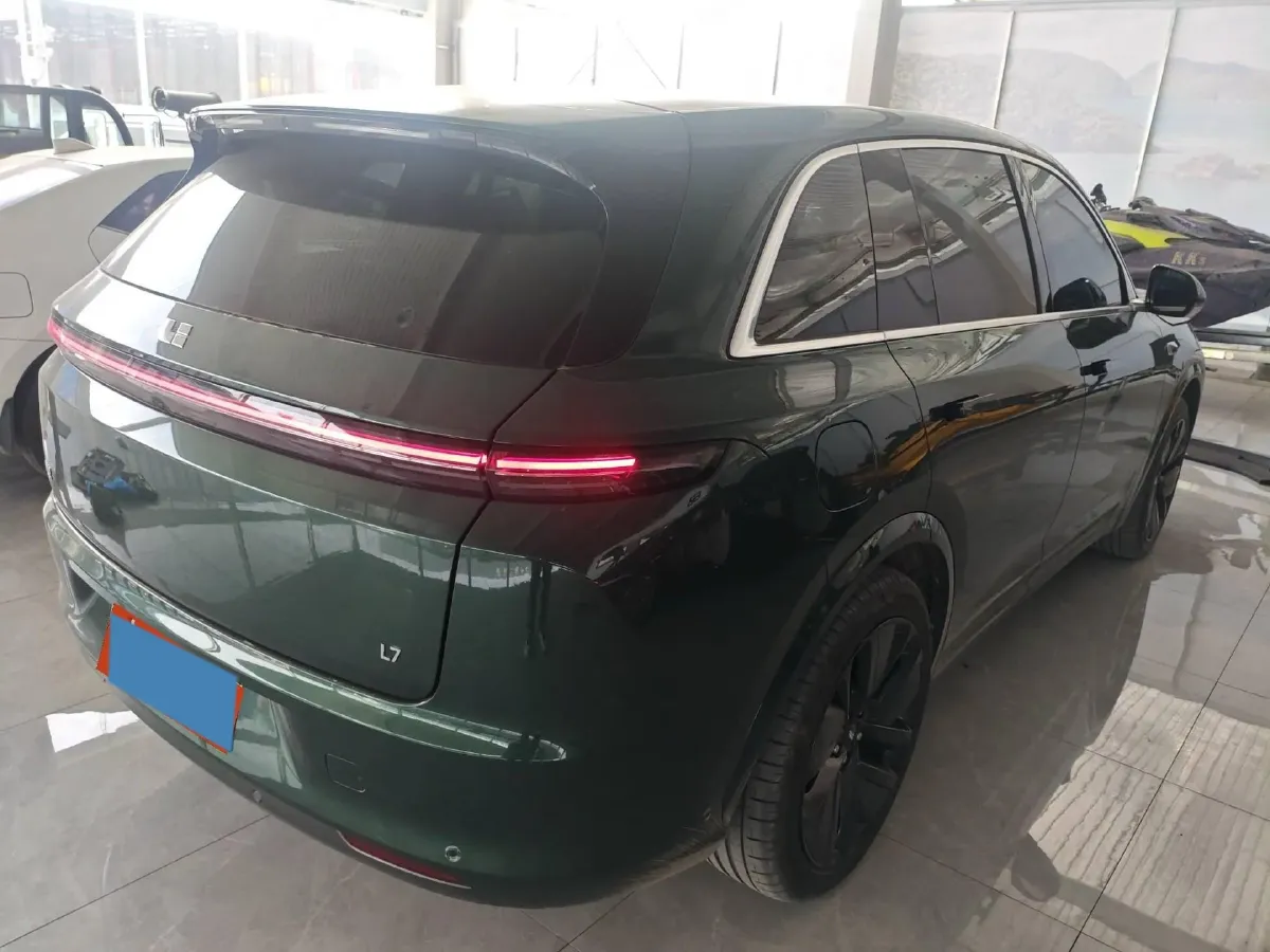 2023 Li L7 Range Extended 154HP REEV 40.9KWH,autocango,china used car exporter,china ev exporter,chinese used car exporter,chinese used ev exporter