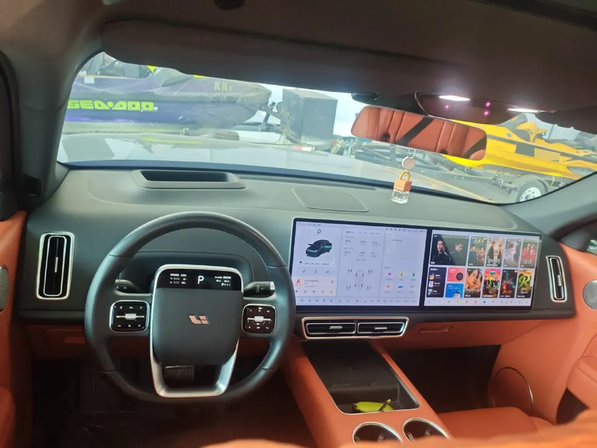 2023 Li L7 Range Extended 154HP REEV 40.9KWH,autocango,china used car exporter,china ev exporter,chinese used car exporter,chinese used ev exporter