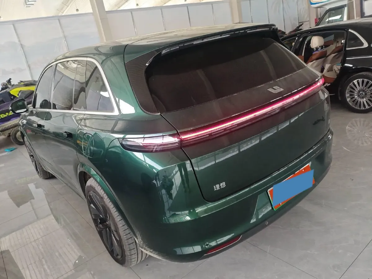 2023 Li L7 Range Extended 154HP REEV 40.9KWH,autocango,china used car exporter,china ev exporter,chinese used car exporter,chinese used ev exporter