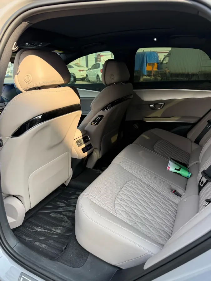 2025 BYD Han 1.5T 156HP L4 E-CVT PHEV,autocango,china used car exporter,china ev exporter,chinese used car exporter,chinese used ev exporter