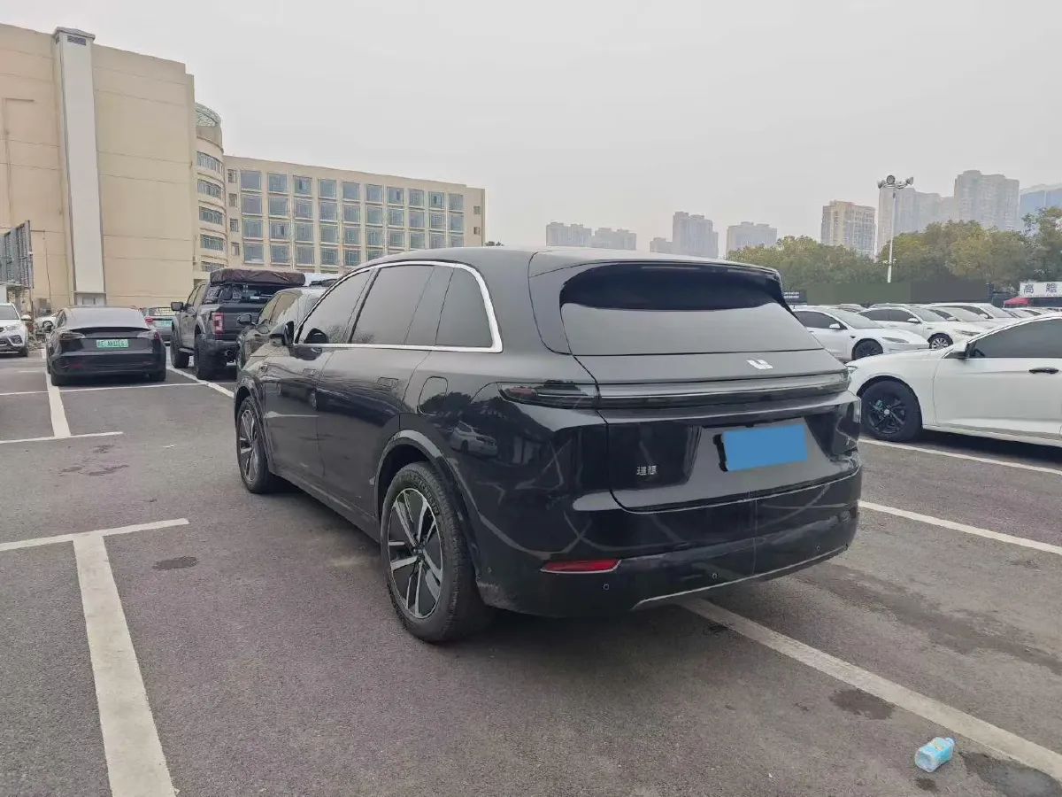 2024 Li L7 Range Extended 154HP REEV 42.8KWH,autocango,china used car exporter,china ev exporter,chinese used car exporter,chinese used ev exporter