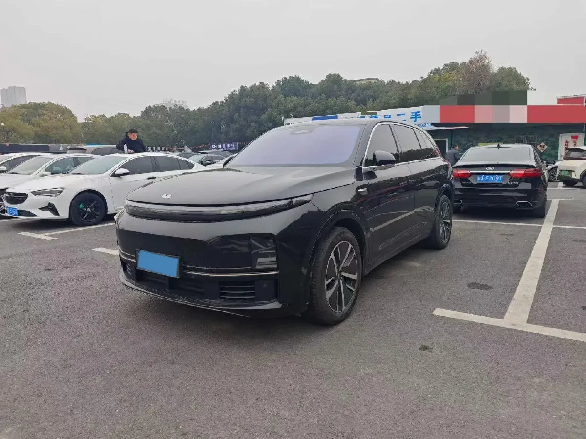 2024 Li L7 Range Extended 154HP REEV 42.8KWH,autocango,china used car exporter,china ev exporter,chinese used car exporter,chinese used ev exporter