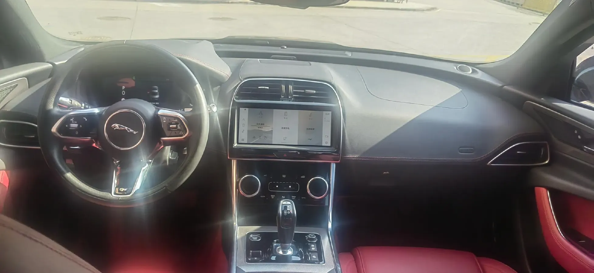 2021 Jaguar XEL 2.0T 250HP L4 8AT,autocango,china used car exporter,china ev exporter,chinese used car exporter,chinese used ev exporter