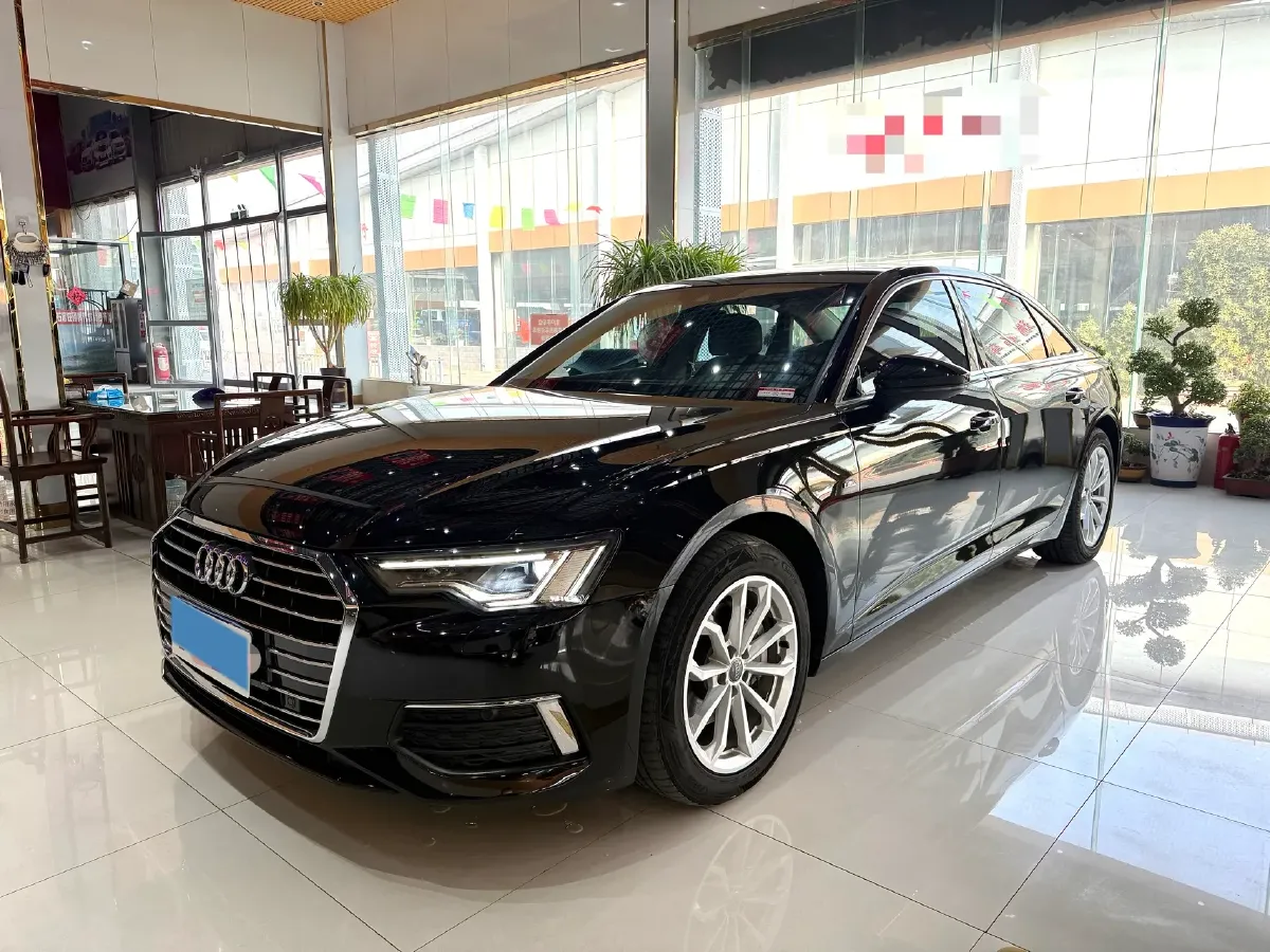 2020 Audi A6L 2.0T 190HP L4 7DCT,autocango,china used car exporter,china ev exporter,chinese used car exporter,chinese used ev exporter