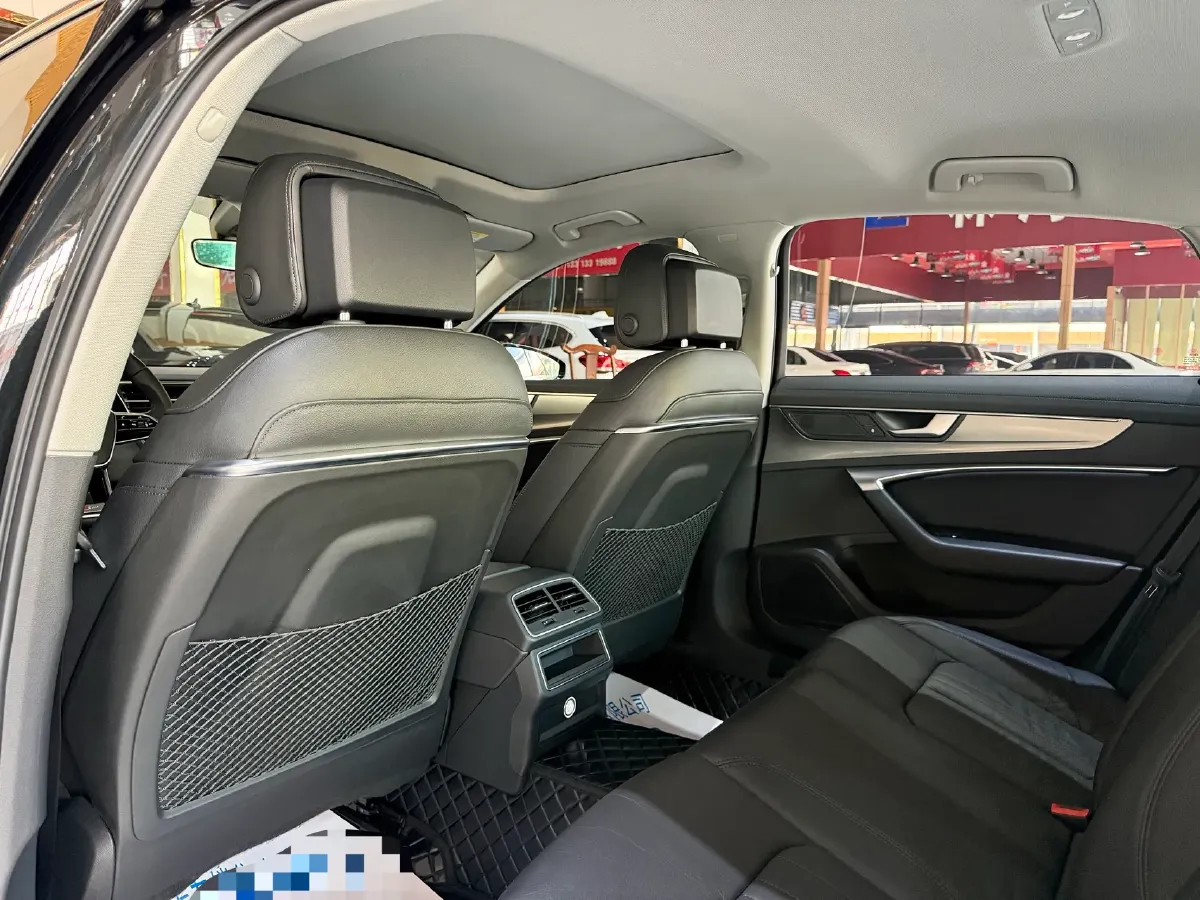 2020 Audi A6L 2.0T 190HP L4 7DCT,autocango,china used car exporter,china ev exporter,chinese used car exporter,chinese used ev exporter