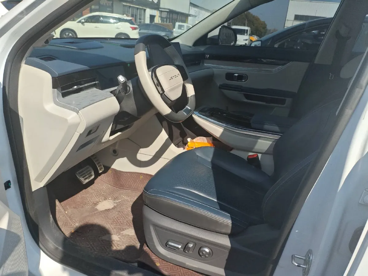 2022 Jetour DASHING i-DM 1.5T 156HP L4 3DHT PHEV 19.27KWH,autocango,china used car exporter,china ev exporter,chinese used car exporter,chinese used ev exporter