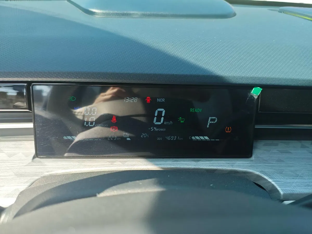 2022 Jetour DASHING i-DM 1.5T 156HP L4 3DHT PHEV 19.27KWH,autocango,china used car exporter,china ev exporter,chinese used car exporter,chinese used ev exporter