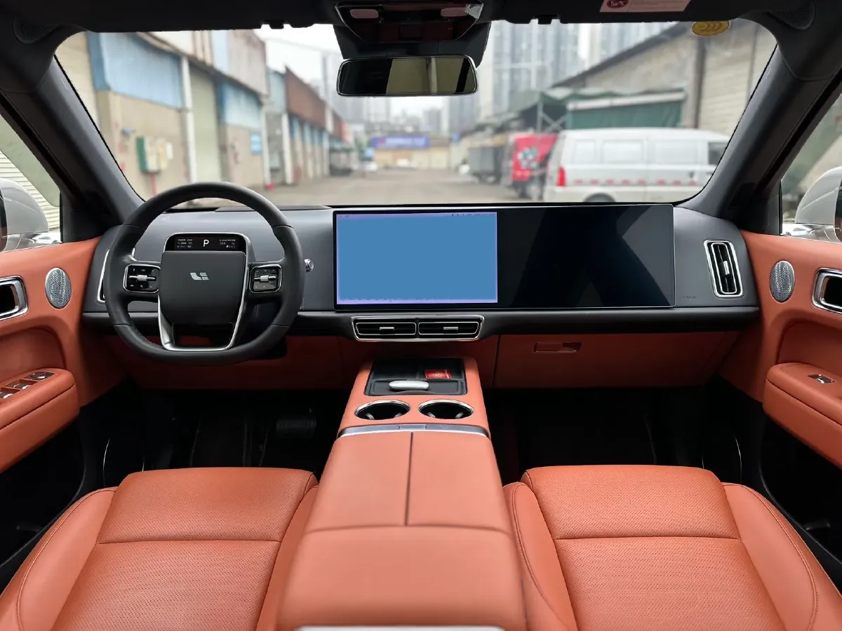 2024 Li L6 Range Extended 154HP L4 REEV 36.8KWH,autocango,china used car exporter,china ev exporter,chinese used car exporter,chinese used ev exporter