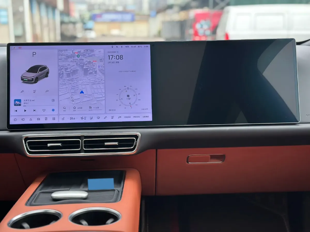 2024 Li L6 Range Extended 154HP L4 REEV 36.8KWH,autocango,china used car exporter,china ev exporter,chinese used car exporter,chinese used ev exporter