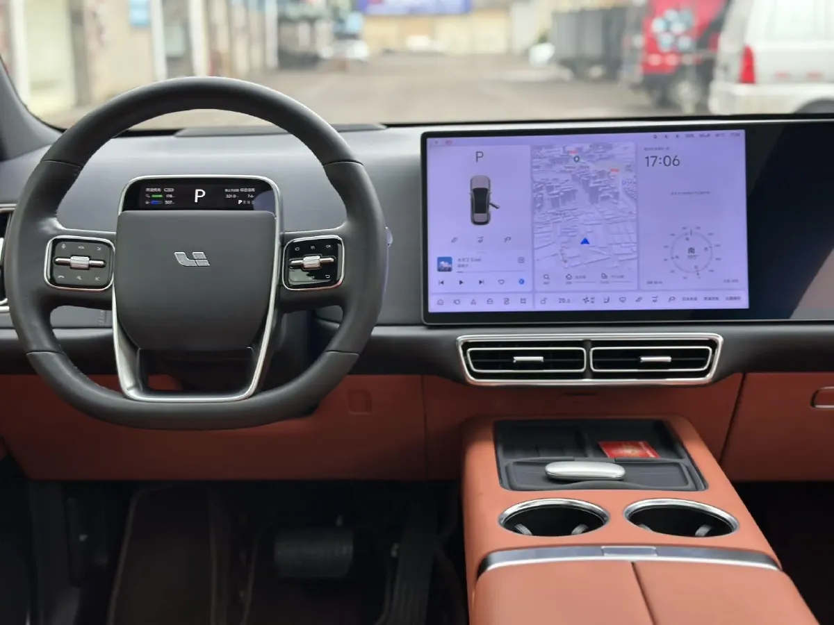 2024 Li L6 Range Extended 154HP L4 REEV 36.8KWH,autocango,china used car exporter,china ev exporter,chinese used car exporter,chinese used ev exporter