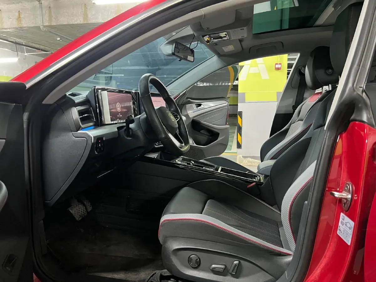 2023 Volkswagen Lamando 1.4T 150HP L4 7DCT,autocango,china used car exporter,china ev exporter,chinese used car exporter,chinese used ev exporter