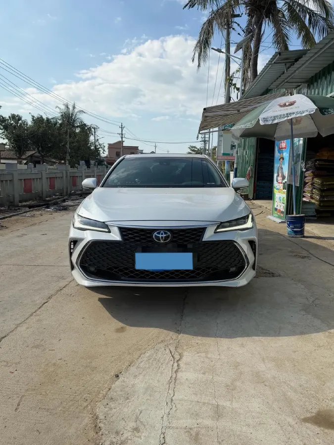 2023 Toyota Avalon 2.5L 207HP L4 8AT,autocango,china used car exporter,china ev exporter,chinese used car exporter,chinese used ev exporter