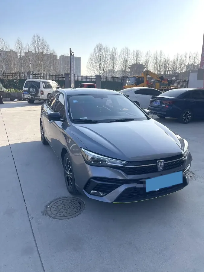 2021 Roewe i5 1.5L 120HP L4 CVT,autocango,china used car exporter,china ev exporter,chinese used car exporter,chinese used ev exporter