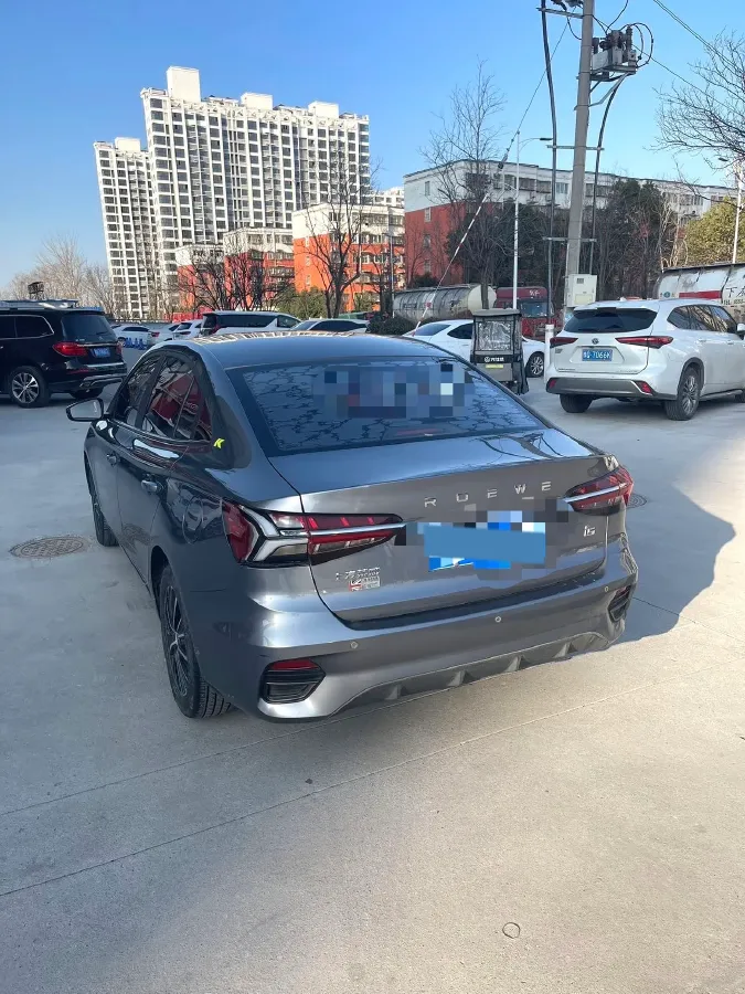 2021 Roewe i5 1.5L 120HP L4 CVT,autocango,china used car exporter,china ev exporter,chinese used car exporter,chinese used ev exporter
