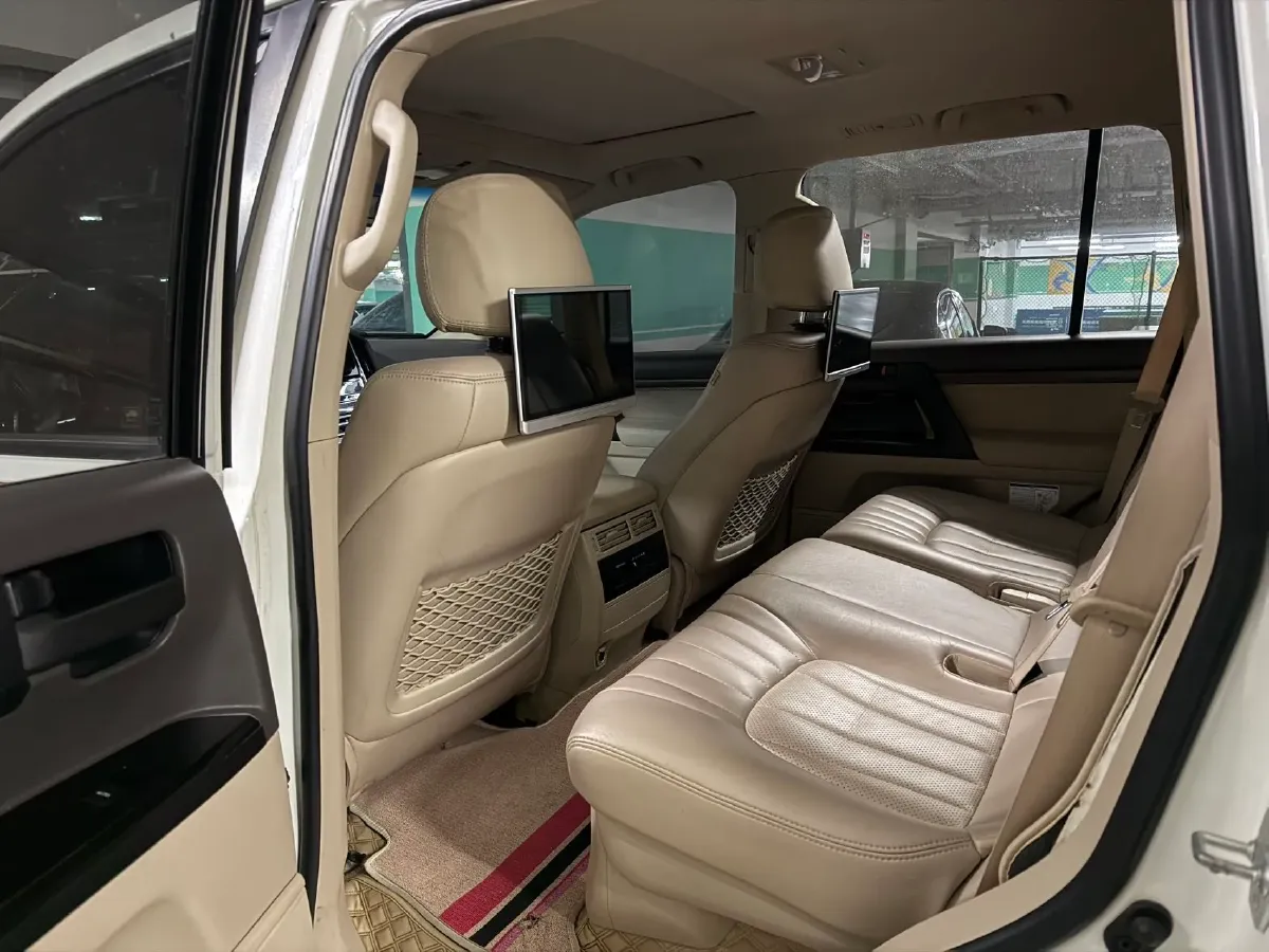 2020 Chevrolet Monza 1.0T 125HP L3 6MT,autocango,china used car exporter,china ev exporter,chinese used car exporter,chinese used ev exporter