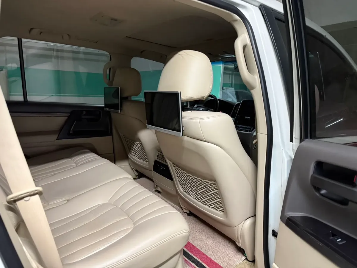 2020 Chevrolet Monza 1.0T 125HP L3 6MT,autocango,china used car exporter,china ev exporter,chinese used car exporter,chinese used ev exporter